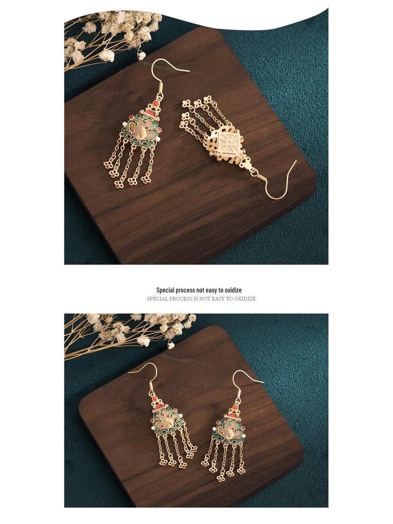 Boucles d'oreilles pampilles carpe en jade plaqué or style ancien pour Hanfu et Cheongsam