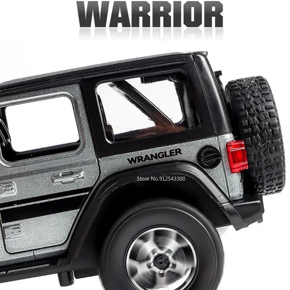1:22 Wrangler Rubicon Challenger Hellcat Sports Car Model Toy Doors Opened Light Music Pull Back Vehicles for Children's Gifts