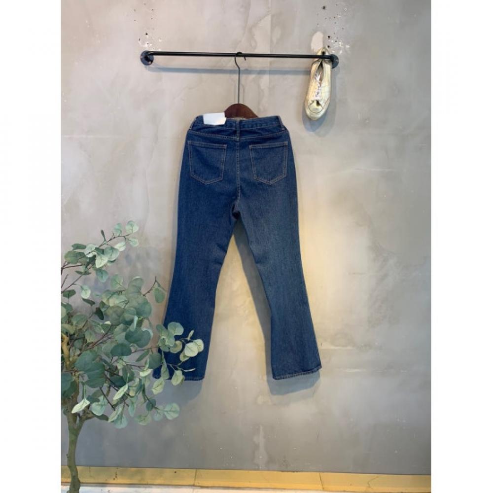 C S In The Room Bop Daily Semi bootCut jeanS Color One