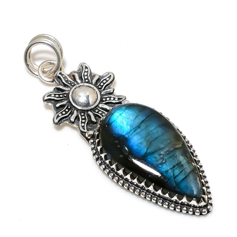 Natural Labradorite Gemstone Pendant 925 Sterling Silver- Handmade Design, Everyday Wear Jewelry, Unique Labradorite Pendant Mother's Day Gifts