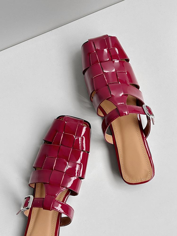 

Design sense niche woven bag head half drag 2025 summer new fashion square head low heel sandals outside wear 39 червоний