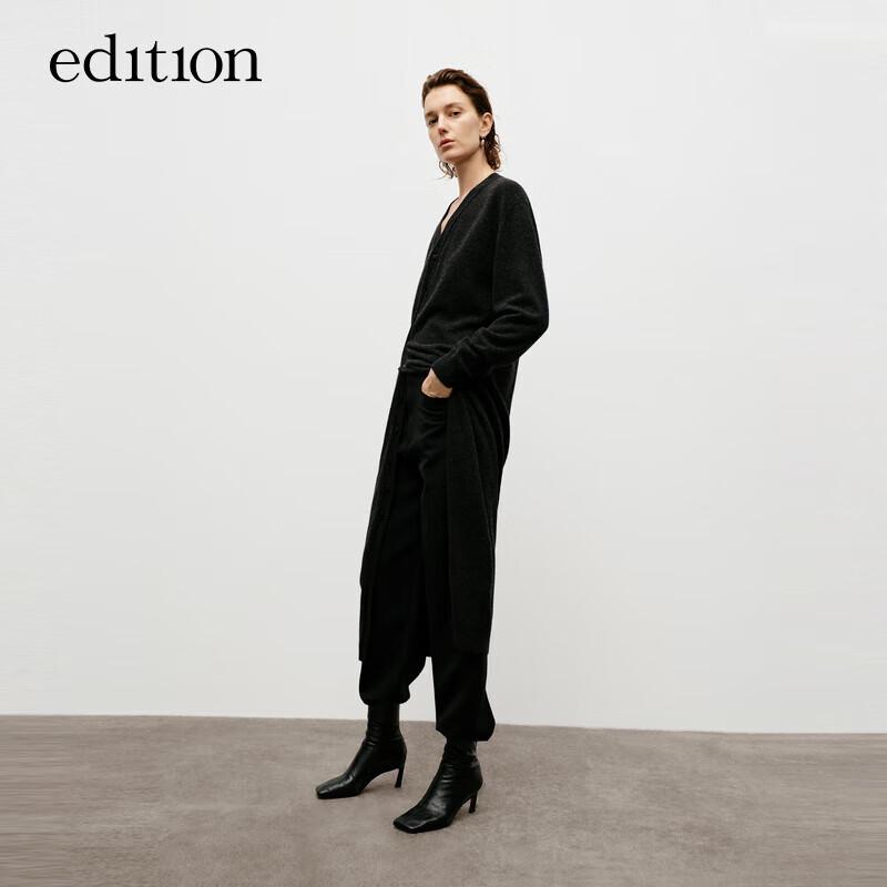 

Женские брюки-морковь из шерстяной смеси с необработанным краем L