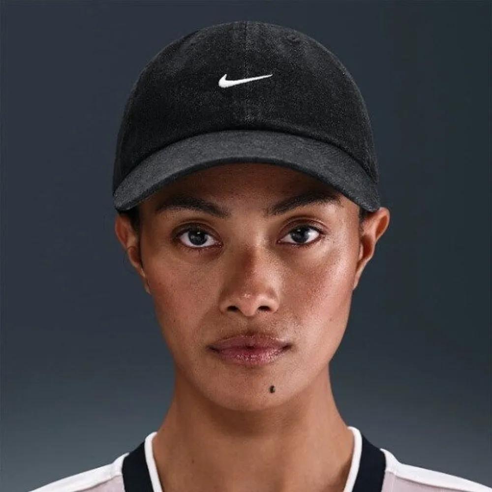 Hat LQS HF0383-010 Club Unstructured Denim Cap Black series