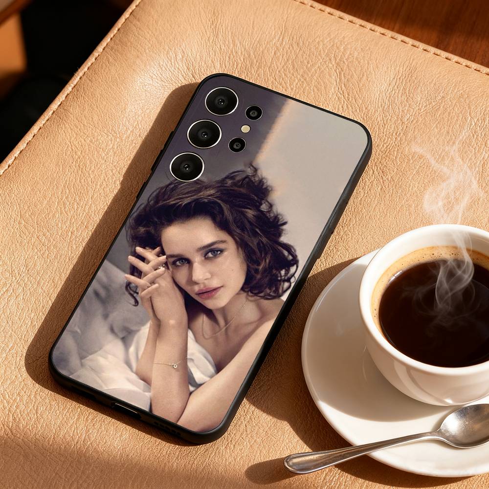 Actress Emilia Clarke Phone Case For Samsung S26,S25,24,23,22,30,21,10,9,Ultra,Plus,Lite,Black Soft Case