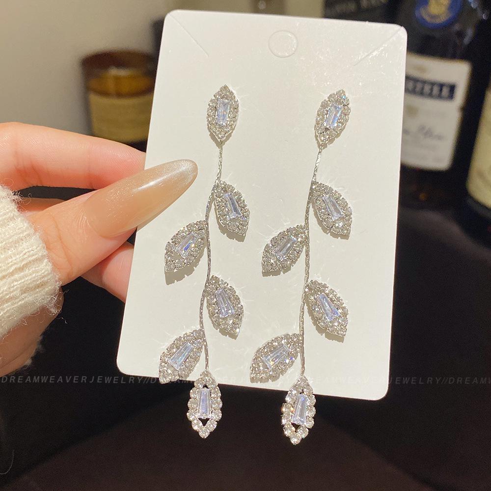 925 Sterling Silver Full Diamond Tassel Earrings – High-End European & American Style, Super Shiny, Luxurious Ear Jewelry for Women.