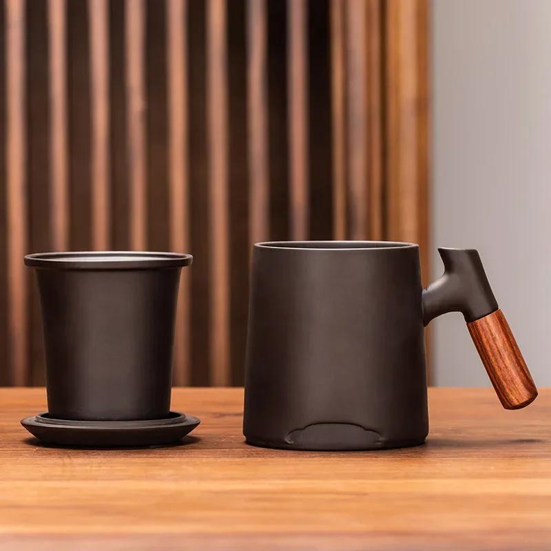 

Традиционная китайская чайная кружка из фиолетовой глины с крышкой и ситечком Чайная чашка ручной работы Исин Цзыша Чайная чашка с ручкой из цельного дерева Чайник 14.9x10.8cm 380ml