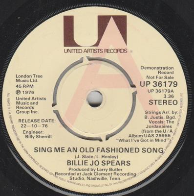 Disque 7 pouces BILLIE JO SPEARS - Chante-moi une chanson à l'ancienne UP36179PROMO United Artists  1976 Royaume-Uni Rock Occasion