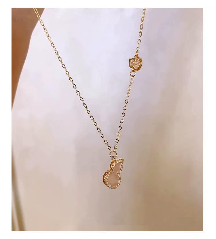 Real Gold-Plated Nickel Silver Twin Fu Lu Gourd Mother-of-Pearl Pendant Clavicle Chain - Chinese Style Light Luxury