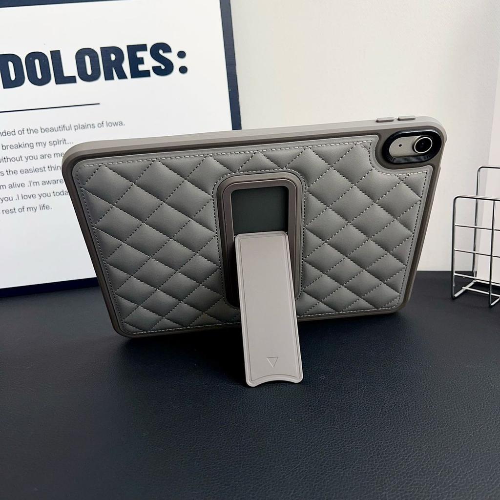 Stand Case For iPad 2026 2025 Pro Cases Air 3 4 5 6 7 8 9th 10th 11th 12th Generation 10.2 10.9 11 12.9 Air 13 " Mini 6 7 Kickstand Cover