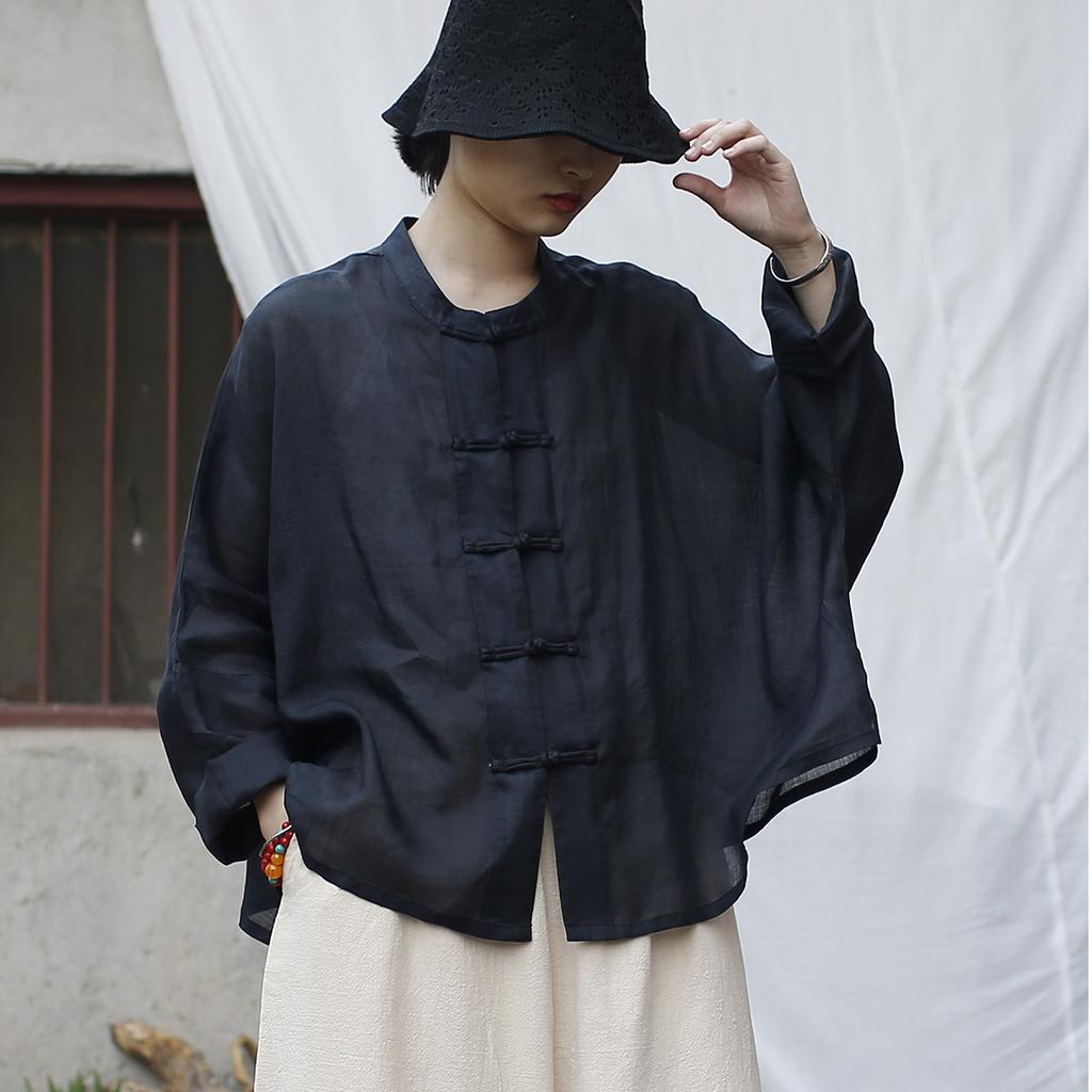 Johnature Vintage Schwarze Hemden für Damen Stehkragen Langarm Knopf Chinesischer Stil Blusen Herbst Locker Dünne Hemden