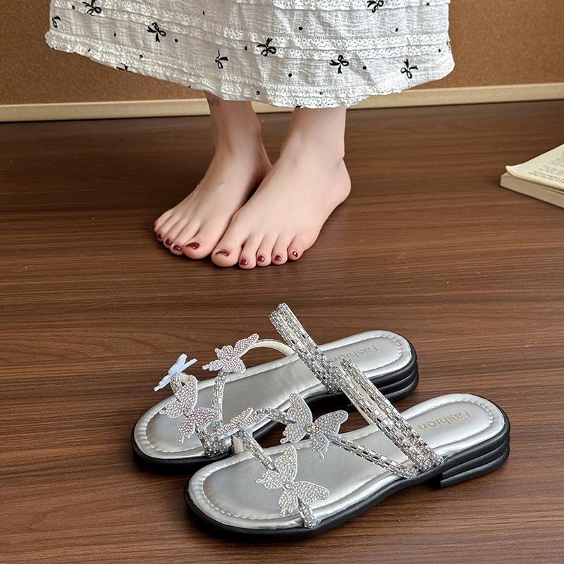 

Beach slippers summer flip-flops new bow diamond slippers female summer flat bottom feng shui fairy fashion with skirt 35