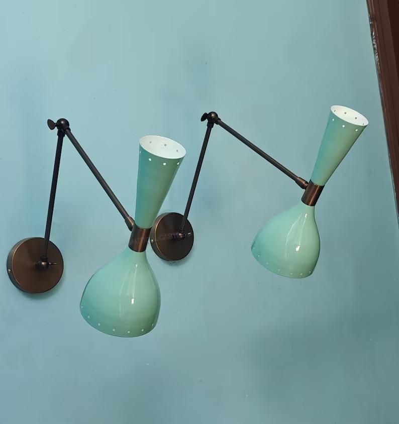 Sweet Mint Brass Wall Sconce, Italian 1950 Mid Century Wall Lamp Fixture