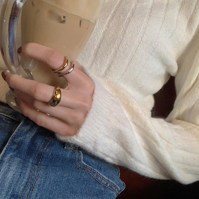 Gold And Stylish Silver Twisted Wave Ring Unique Geometric Design For Modern Women