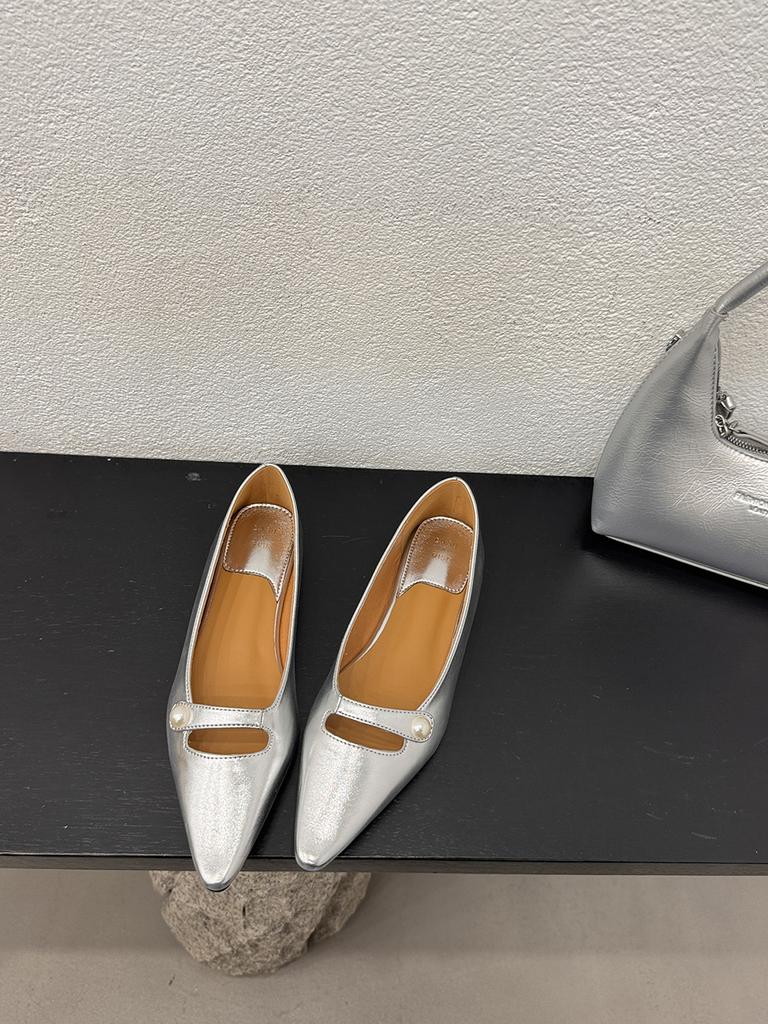 Fashion Pointed Toe Women Loafers 2024 New Arrivals Summer Dress Shoes Woman Low Heeled Black Beige Gold Silver Fashion Party Pumps Shoe