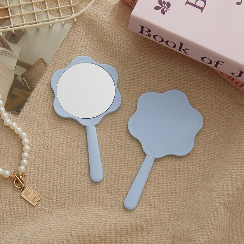 Creative Classic Floral Handheld Makeup Mirror - Portable Mini Touch-up Mirror with Handle