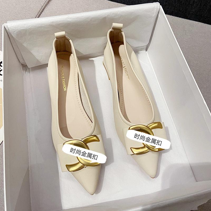 

Xiaoxiangfeng толстый каблук стиль Muse темперамент элегантный фея металлическая пряжка светлый вырез толстый каблук одинарная обувь женская Y373-18 40 абрикосовый