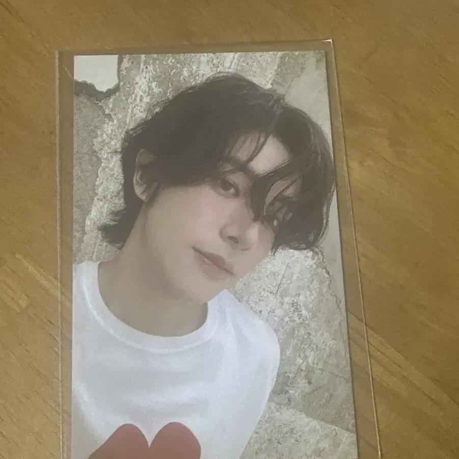 

Enhypen Jake Ring Photocard