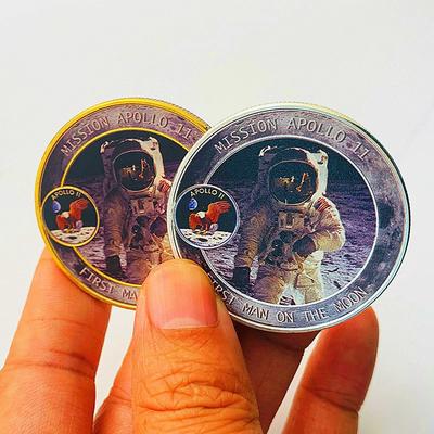 American Astronaut Apollo, Gold-plated Painted Commemorative Medal, Plaything, Space Gold Coin, Astronaut Coin, Commemorative Coin