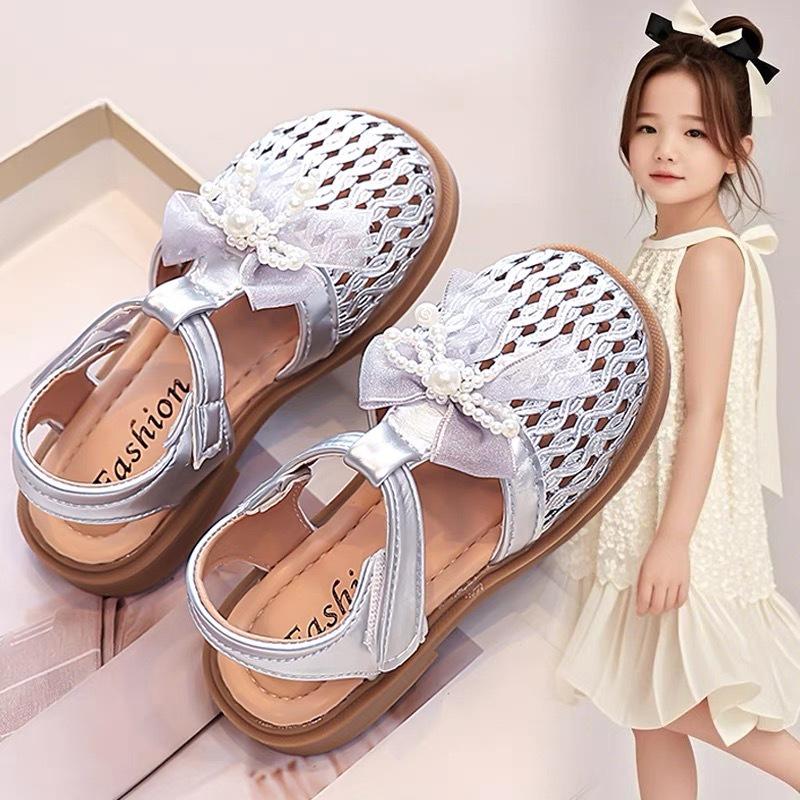 Girls sandals 2025 summer new children's princess shoes girls bag head beach shoes fashion bow woven sandals