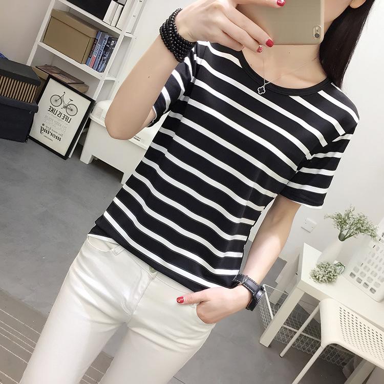 Gestreiftes Slim-Fit T-Shirt für Damen mit Rundhalsausschnitt und langen Ärmeln für Frühling, Sommer und Herbst