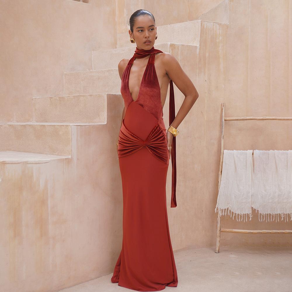 

Spring and summer European and American style women s clothing sexy backless streamer tight dress fashion evening dress neck dress L темно-коричневого кольору