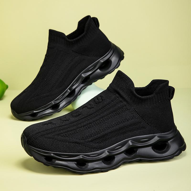 New Large Size 48 Breathable Socks Shoes Women's Wear-resistant High Elastic Sports Shoes Men's Flying Knitting Fashion One Pedal