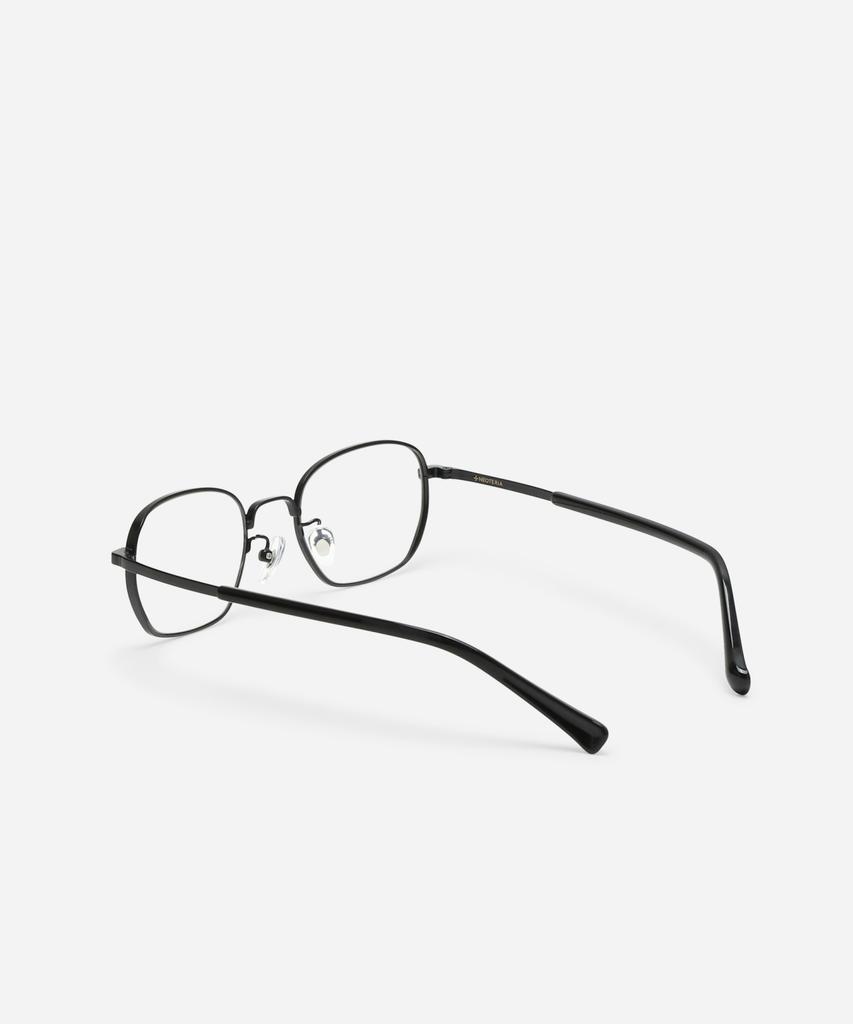 Neotelia Moment · Black