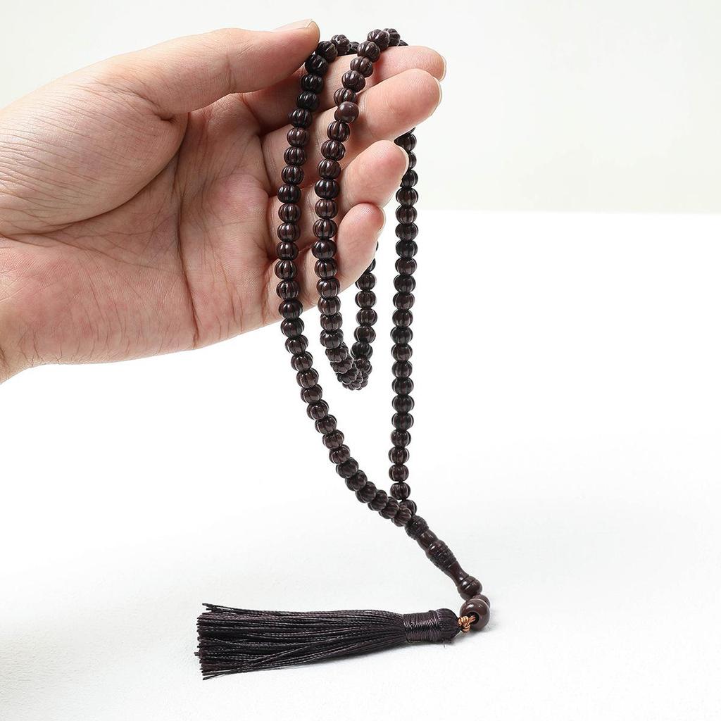 Ručně vyráběný saúdskoarabský náramek s 99 korálky pro muslimské modlitby