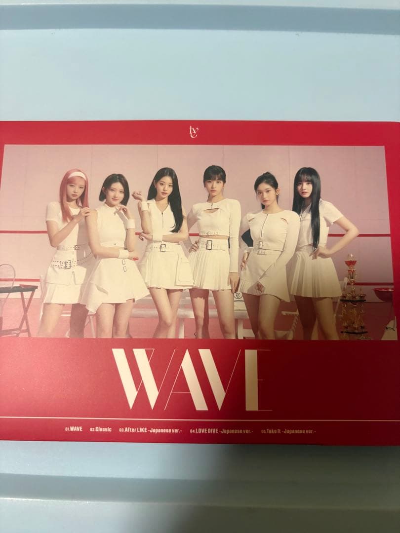 

[USED] IVE WAVE 2-CD/Blu-ray set