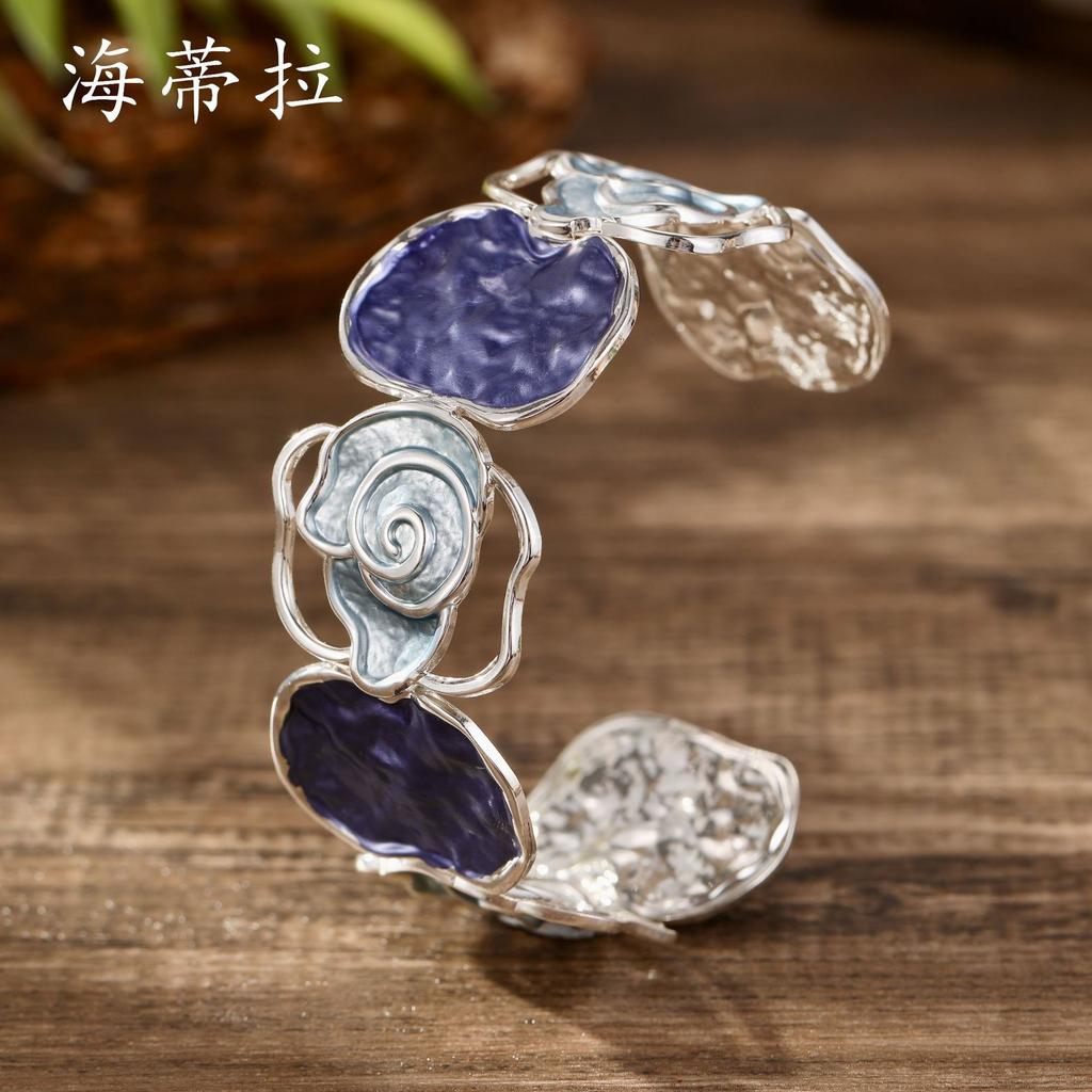 Color painting oil hollow rose opening bracelet, Valentine's Day women's premium cloud bracelet