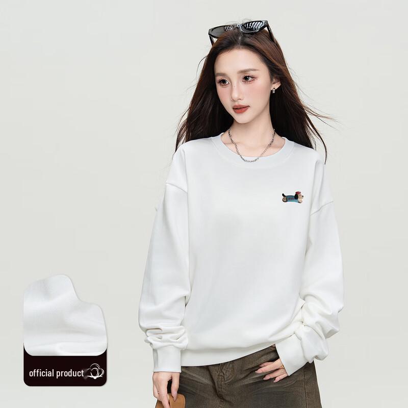 Izzue Women's Puppy Graphic Round Neck Sweatshirt