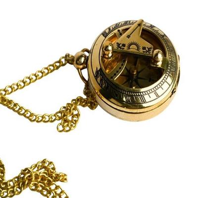 5,08 cm Messing Sonnenuhr Kompass Anhänger mit Kette Navigationsschmuck Geschenk Steampunk Maritim Halskette für Entdecker Sammler Geschenk