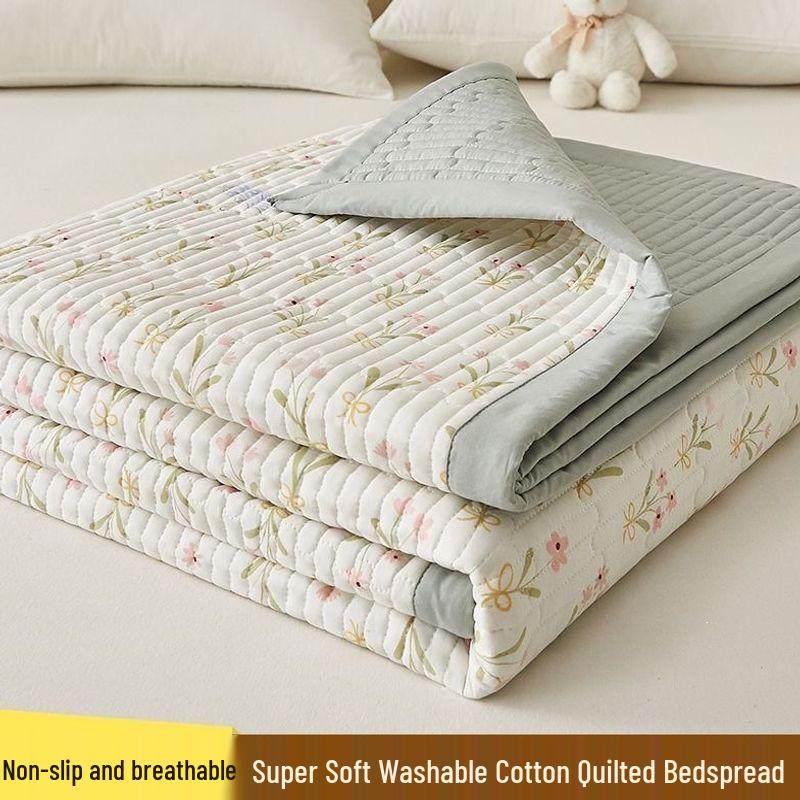 Premium Non-Slip Washable Cotton Quilted Bed Cover for All Seasons