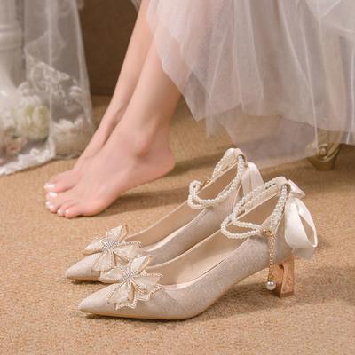 Escarpins en satin style féerique à nœud pour femmes, talons hauts épais, chaussures de mariage pour la mariée 2025 nouvel automne, chaussures simples à bride à boucle à un mot