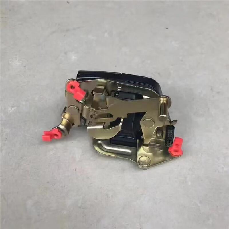 Youcheda Dongfeng Mengshi EQ2050B Left Door Lock Assembly Left