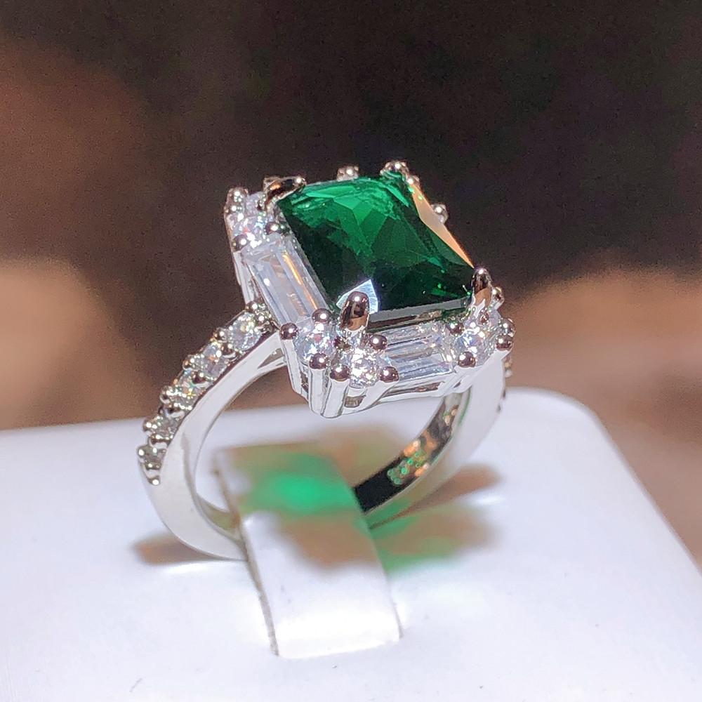 Silver Color Green Cubic Zirconia Rings Women Simple and Elegant Wedding Anniversary Party Female Rings New Trendy Jewelry