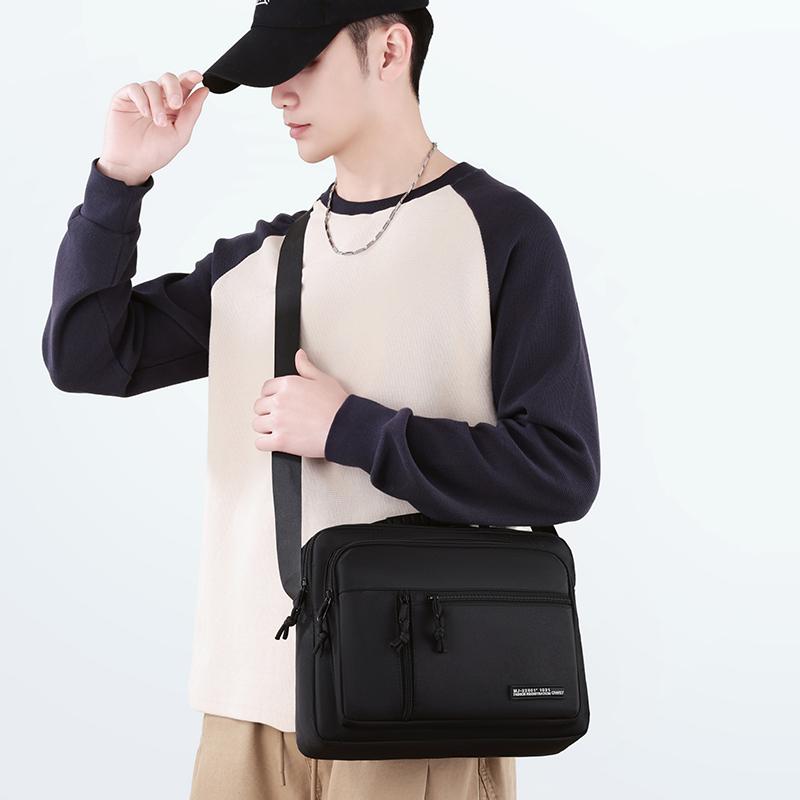 Men's Large Capacity Waterproof Shoulder Bag – Wear-Resistant Crossbody Messenger with Multi-Pockets for Business
