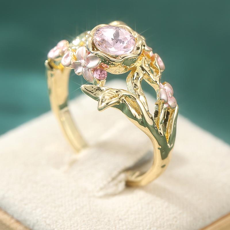 Classic Inlaid Pink CZ Flower Women's Ring Trendy Gold Color Hand Carving Daily Wear Party Jewelry Anniversary Gift