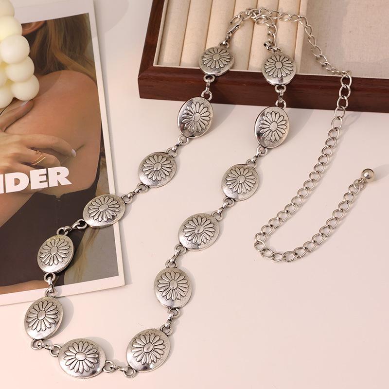 New European and American Ins Style Carved Alloy Waist Chain White Black Western Buckle Elegant Women's Belt