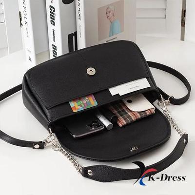 Round Flap Chain Shoulder Crossbody Bag(2 Colors)