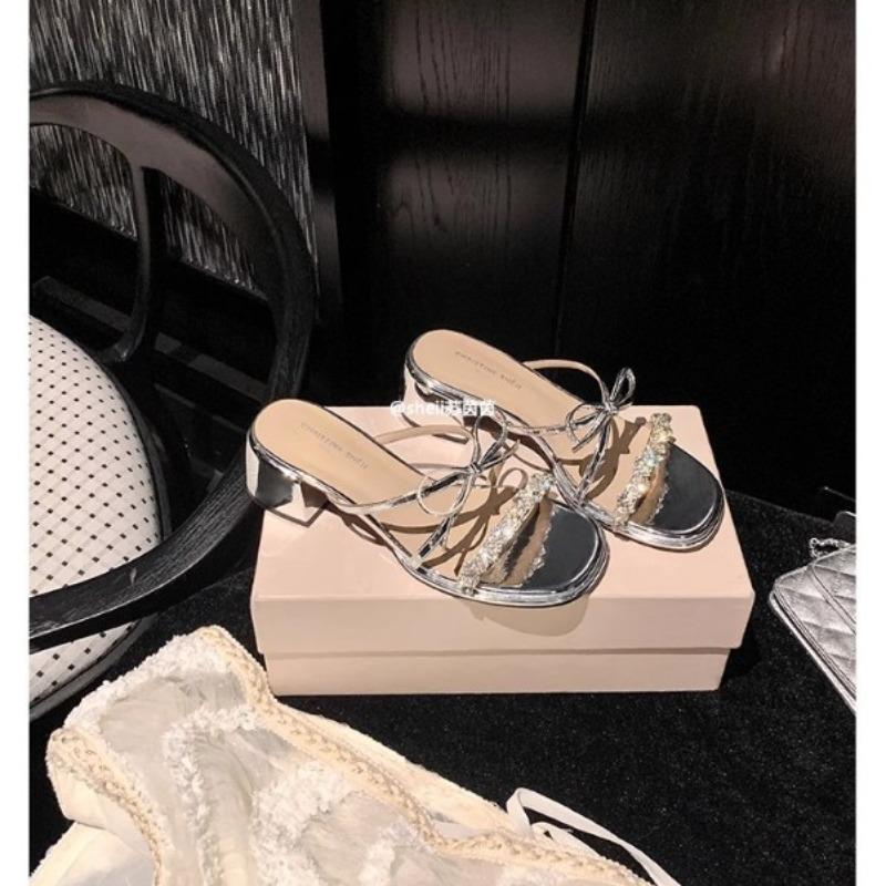 

Хрустальные Водяные Бриллиантовые Туфли на Толстом Каблуке с Одним Ремнем Женские Шлепанцы 40 серебряный