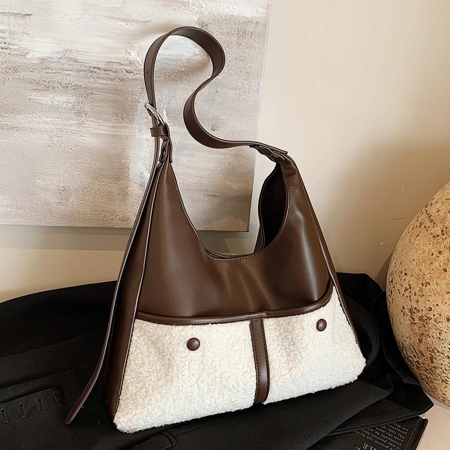 Stylish Large-capacity Tote Bag New Versatile Shoulder Bag Crossbody Women's Bag