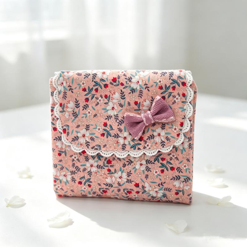 Small Sanitary Napkin Storage Pouch Cute Floral Lace Bow Period Bag Waterproof Privacy Organizer for Teen Girls School Use
