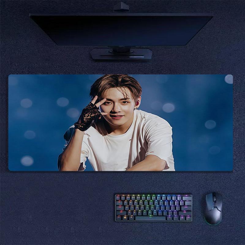 V Mouse Pad, Large Gaming Desk Mat, Non-slip XXL Mousepad for Laptop & Tablet, Mini PC Playmat with Stitched Edges