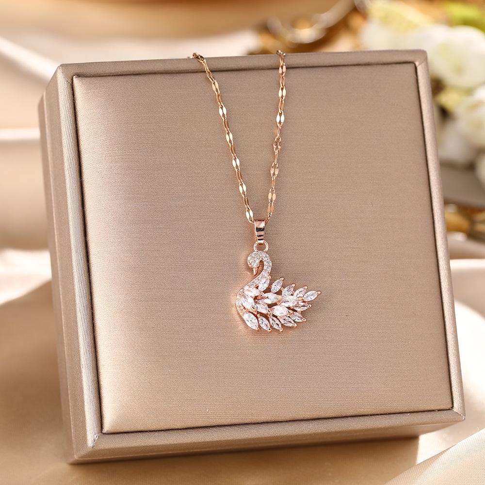 Micro-Set Zircon Swan Titanium Steel Necklace Summer Light Luxury Minimalist Versatile High-End Collarbone Chain Jewelry
