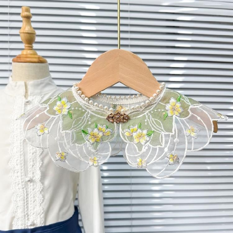 Embroidery Hanfu with Pearls Collar for Women Chinese Hanfu Mamianqun