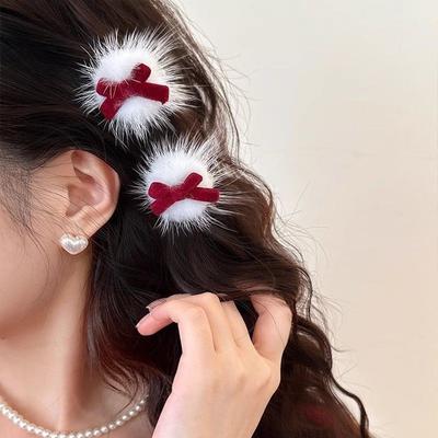 Červené sametové sponky do vlasů s mašlí pro princeznu Roztomilé pompom srdíčko Dětské podzimní zimní sponky do vlasů Korejské sladké sponky Novoroční ozdoby do vlasů