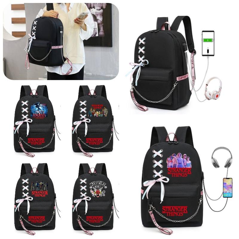 Stilvoller Stranger Things Rucksack mit USB-Ladeanschluss 20-35l Fassungsvermögen Oxford-Stoffmaterial