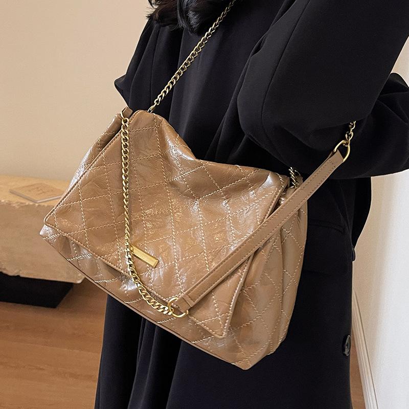 Rhombus Chain Bag Women's Large-capacity New Autumn and Winter Versatile High-end Women's Shoulder Messenger Bag