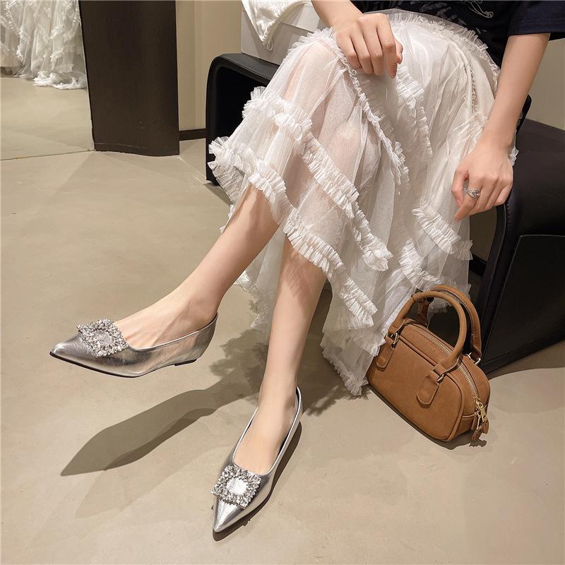 Inner Height Increase French Single Shoes Women's Shoes Spring and Autumn 2025 New Rhinestone Buckle Fairy Style with Skirt Temperament Ladyshoes